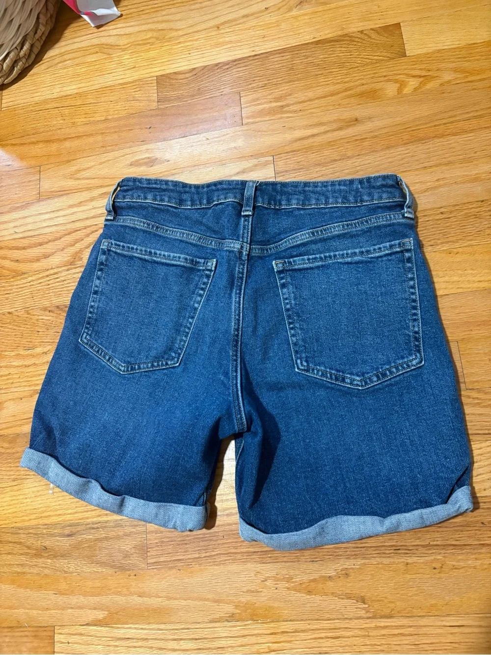 Old Navy comfortable mid